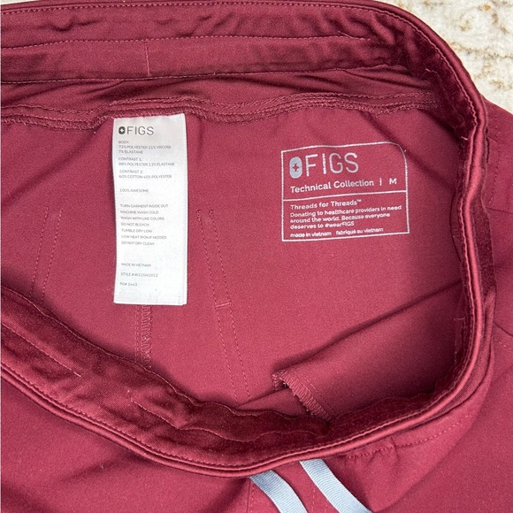 Figs burgundy high waist Zamora Jogger
Pants PO# 2443 - Picture 11 of 12